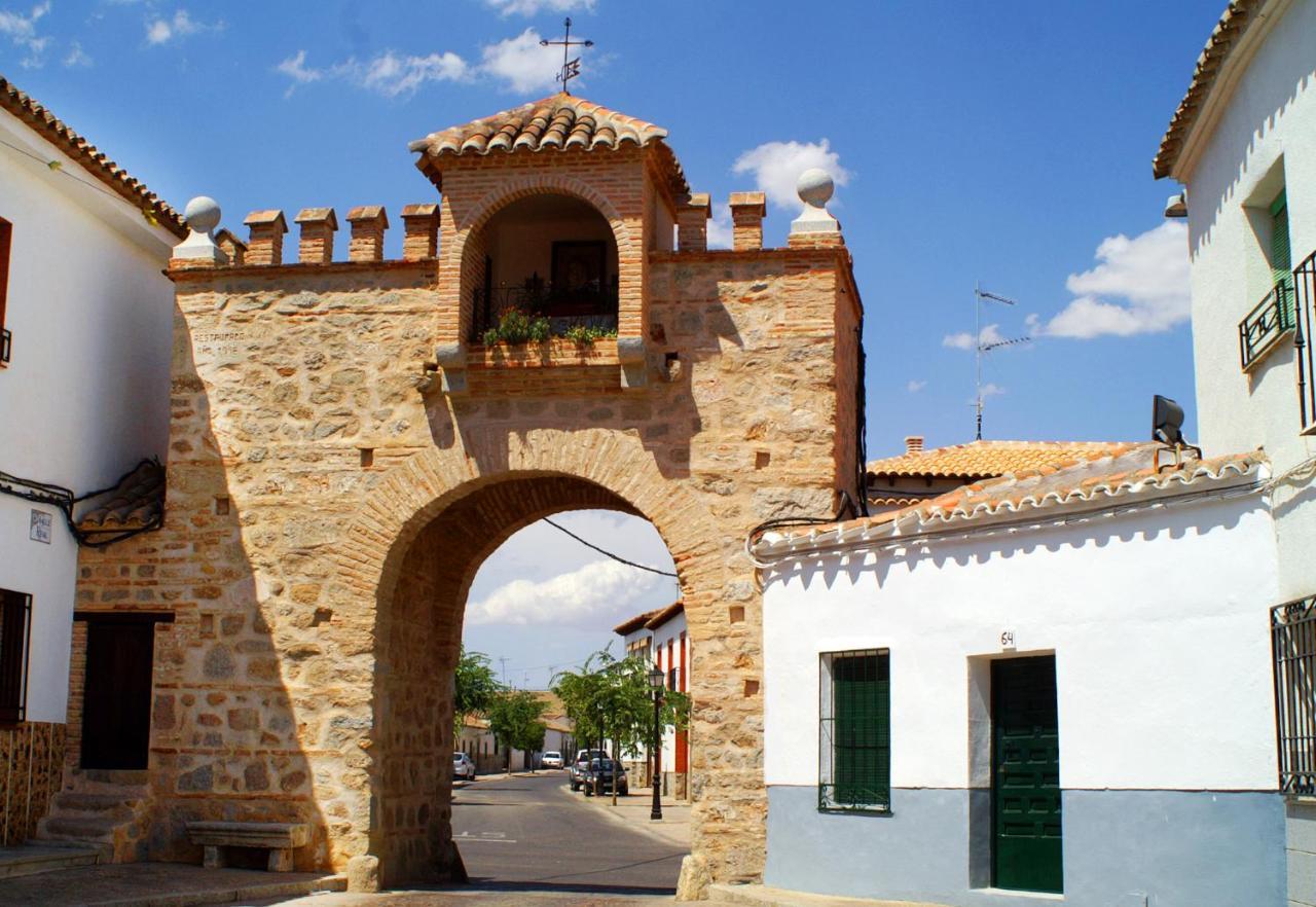 La Rosaleda De Orgaz Pension Buitenkant foto