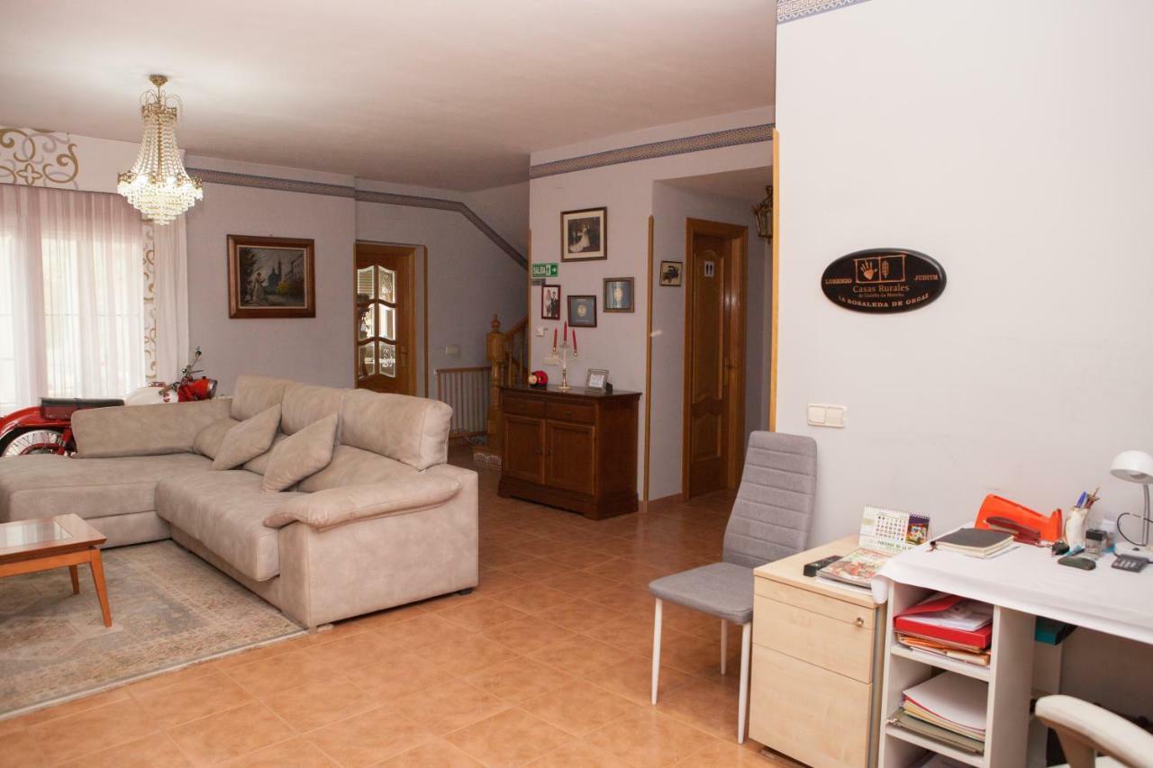 La Rosaleda De Orgaz Pension Buitenkant foto